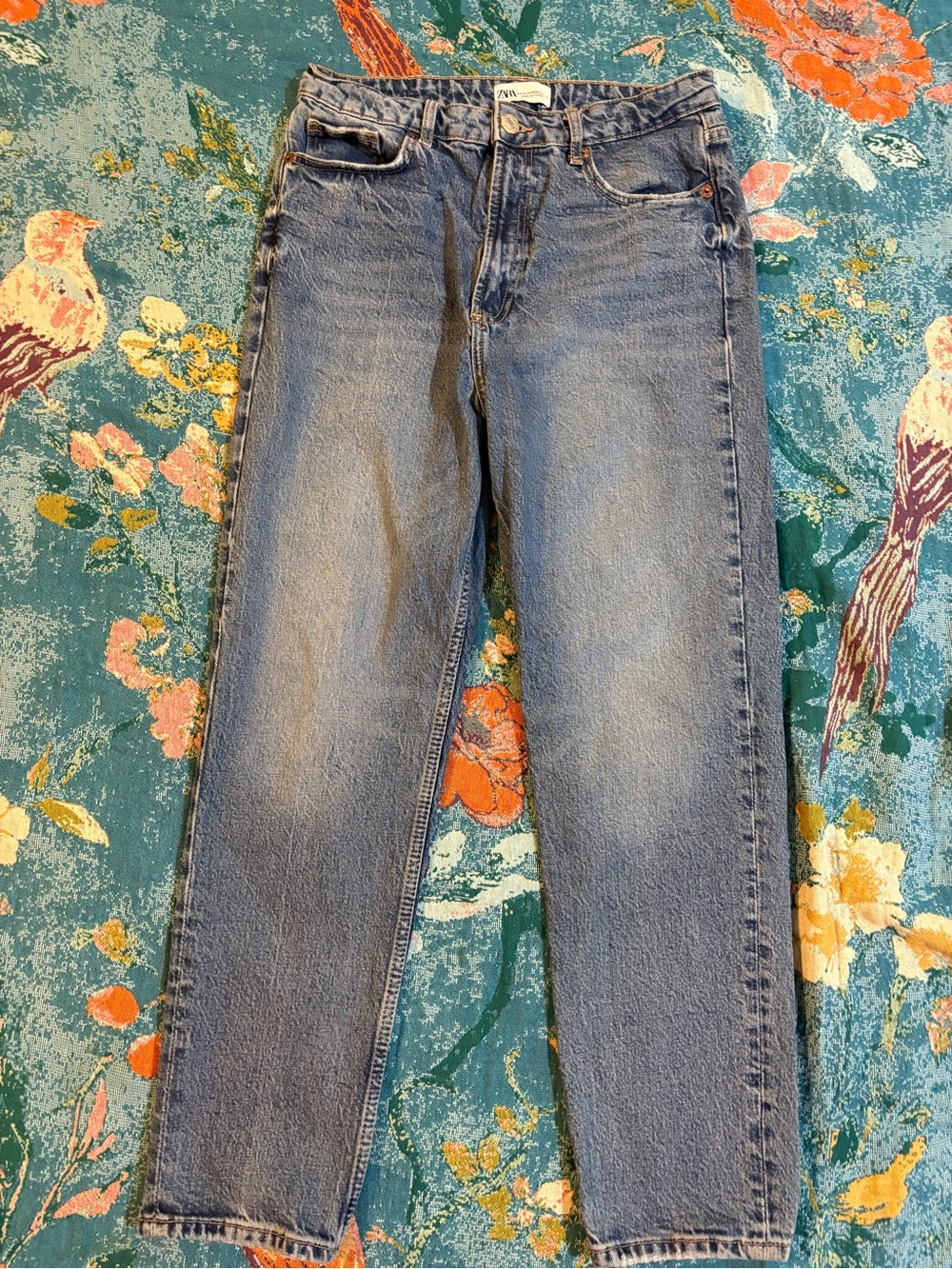 Zara Women’s Blue Straight Jeans Size 8